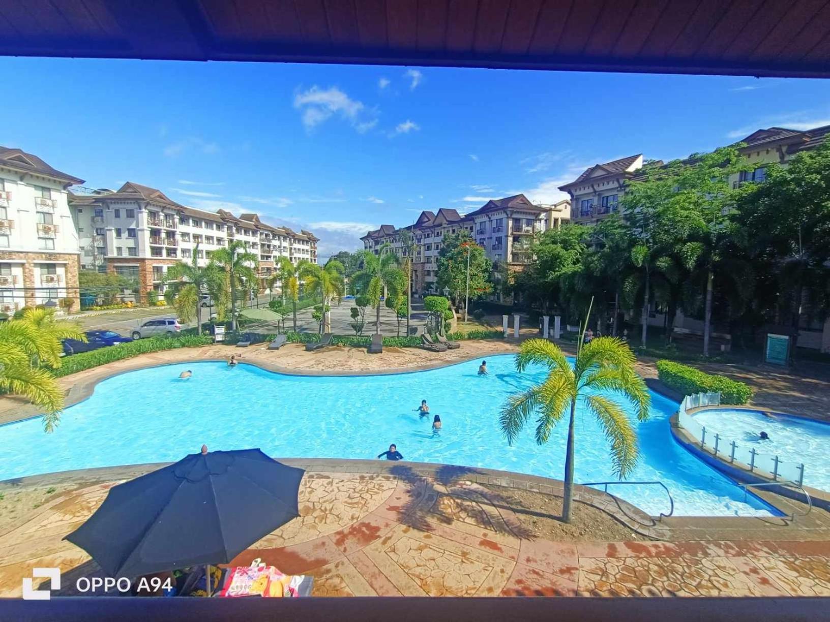 One Oasis Davao Condo 2Br Behind Sm Mall With Wifi & Pool Exterior photo